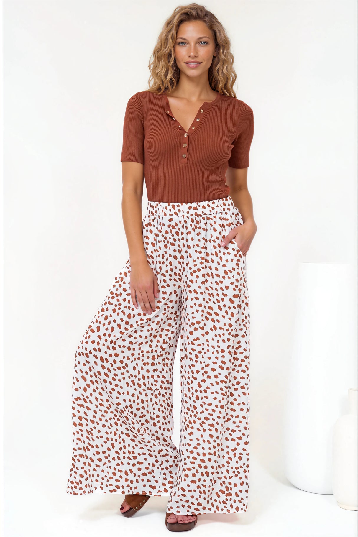 Channing Pants - High Waisted Wide-Leg Pants with Pockets in Dasher Print Brown