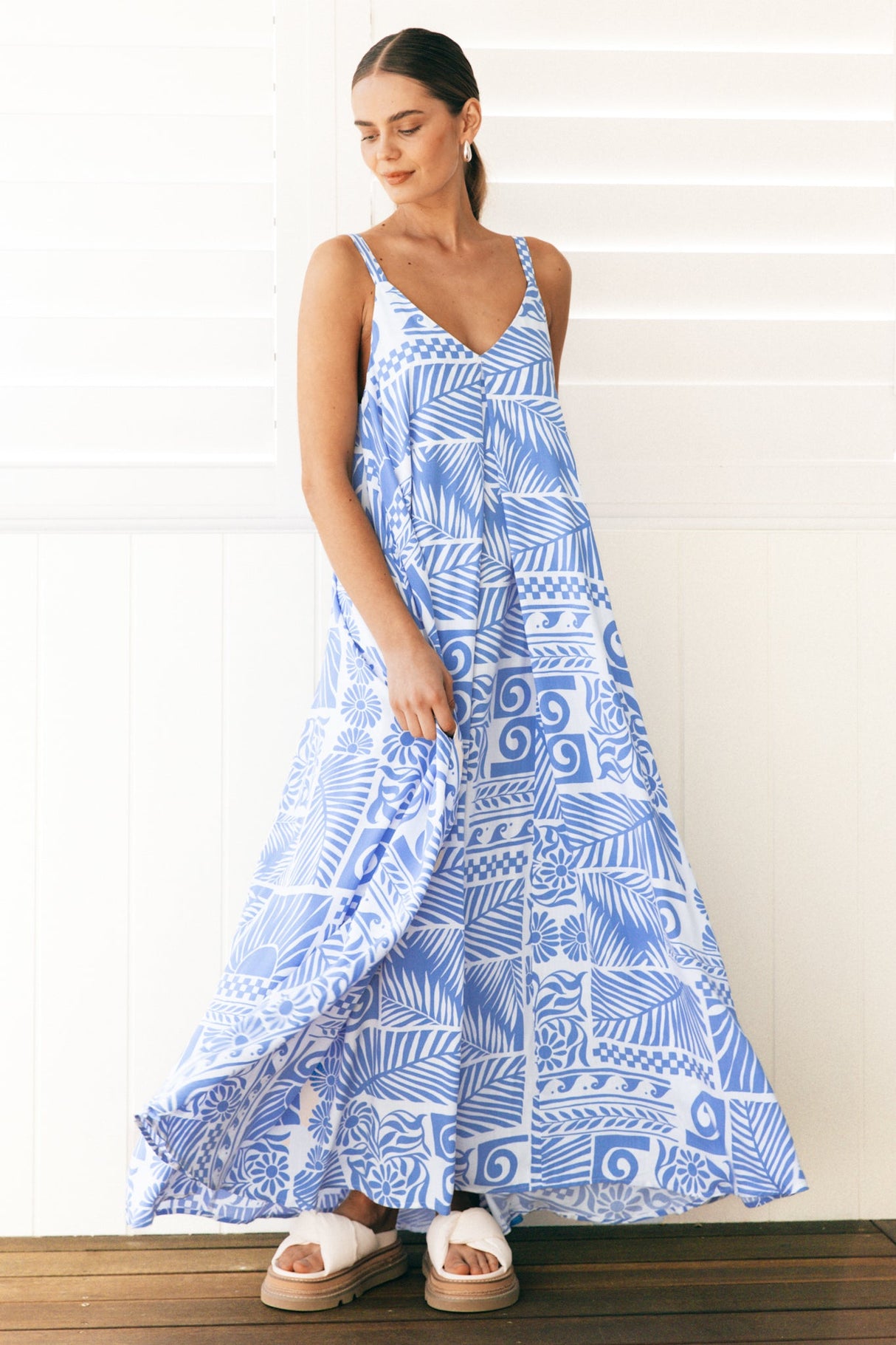 Charvi Maxi Dress - Relaxed Style Sun dress With Adjustable Straps in Malia Print