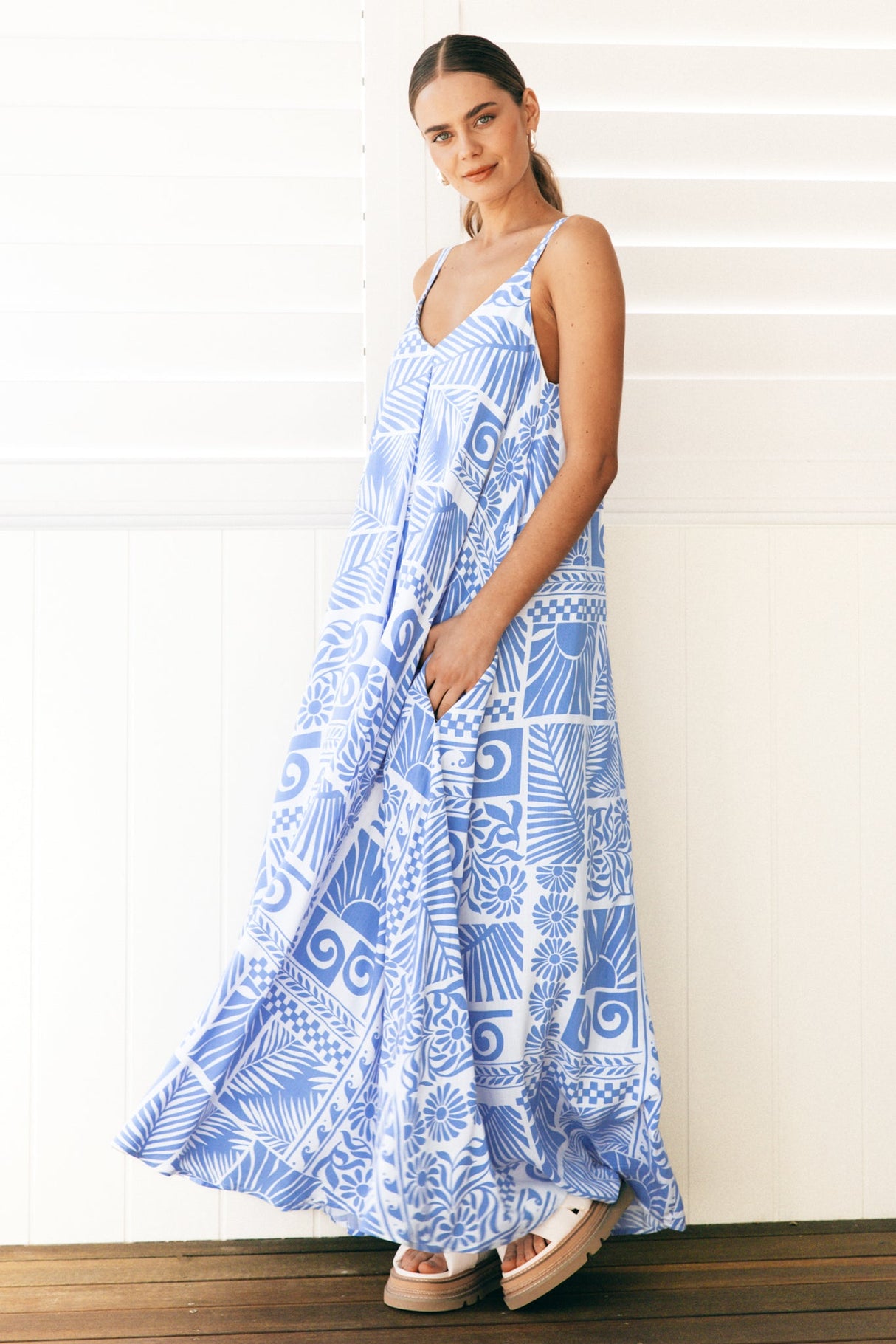 Charvi Maxi Dress - Relaxed Style Sun dress With Adjustable Straps in Malia Print