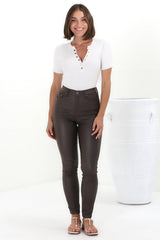 Chisel Jeans - Wet Look High Waisted Skinny Leg Jeans in Chocolate