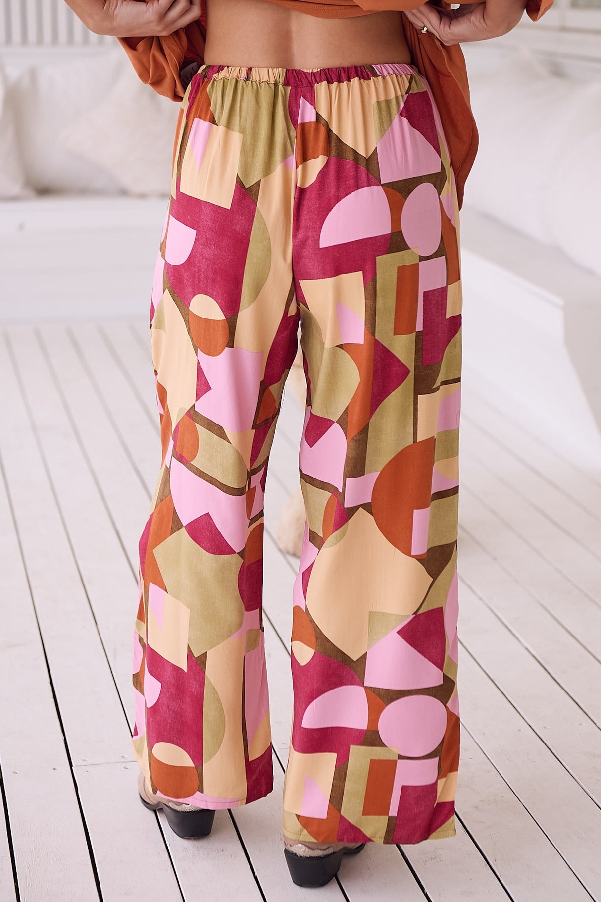 JAASE - Cici Pants: Mid Rise Relaxed Wide Leg Pant in Freya Print