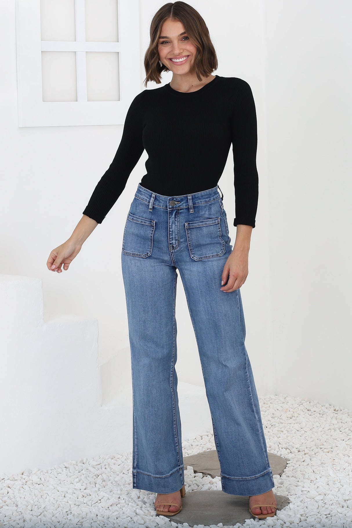 Cindy Wide Leg Jean in Mid Denim Wash