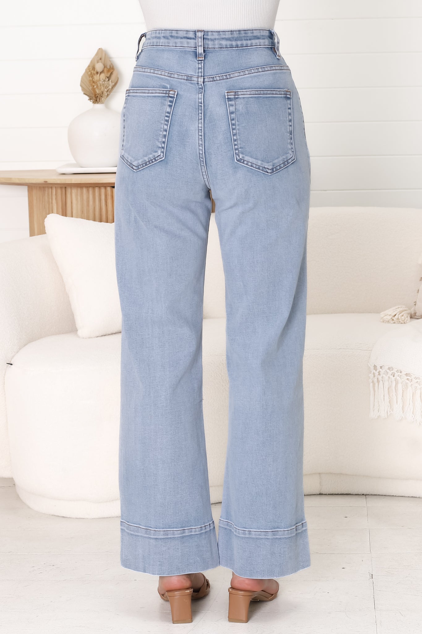 Cindy-Lou Wide Leg Jean in Light Denim