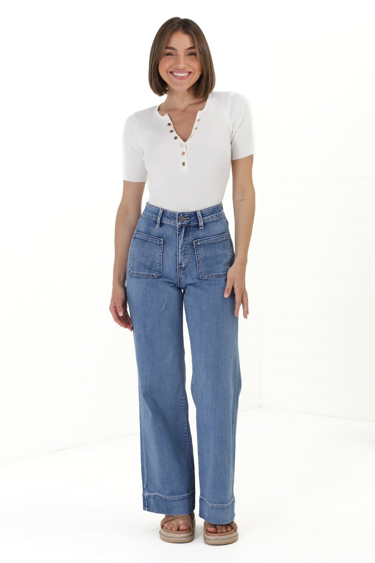 Cindy Wide Leg Jean in Mid Denim Wash