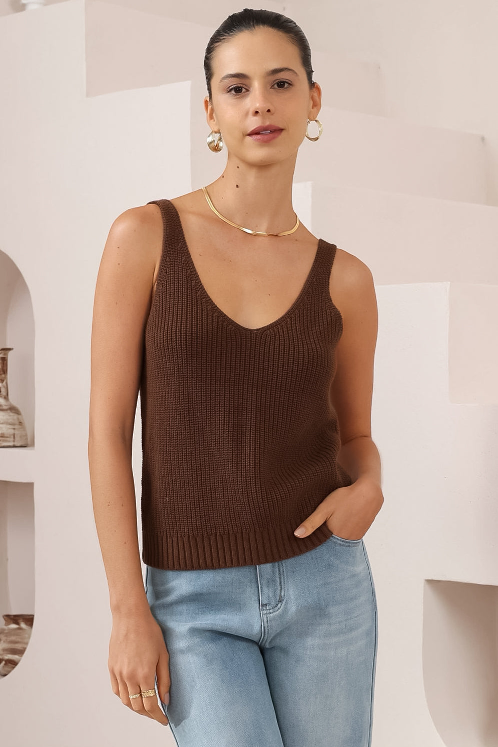 Costa Knit Top - V-Neck Tank Top in Chocolate