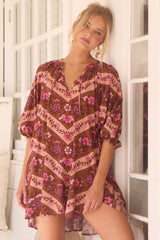 JAASE - Cove Mini Dress: Relaxed V Neck Smock Dress in Savanna Print