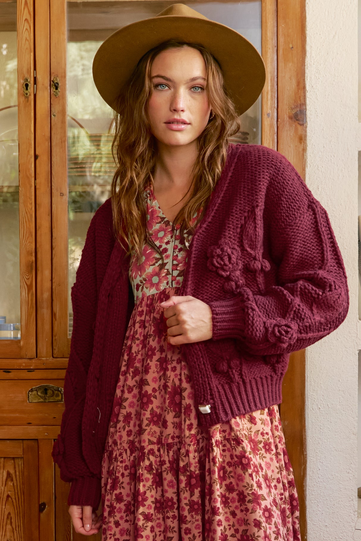 JAASE - Cozy Knit: Floral Motif Chunky Knit Cardigan with Vintage Inspired Buttons in Maroon