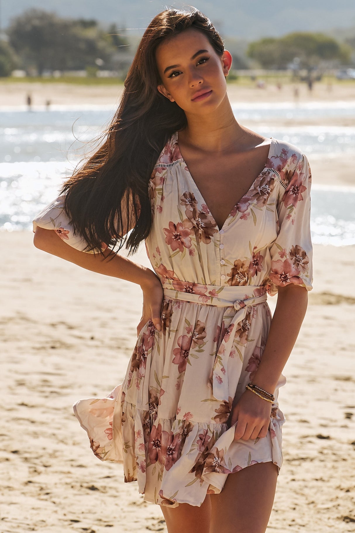 JAASE - Dahlia 3/4 Sleeve Mini Dress: V Neck Tiered Dress with Matching Belt in Love Story Print