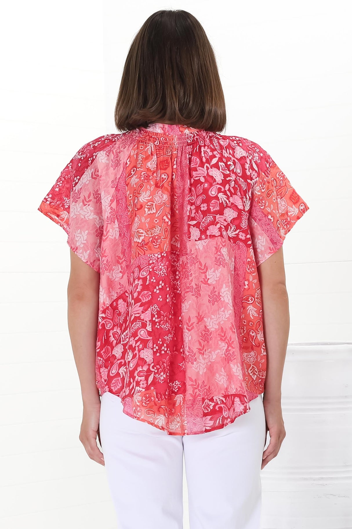 Daisy Blouse - Mandarin Collar Button Down Scoop Hem Blouse in Ita Print Pink