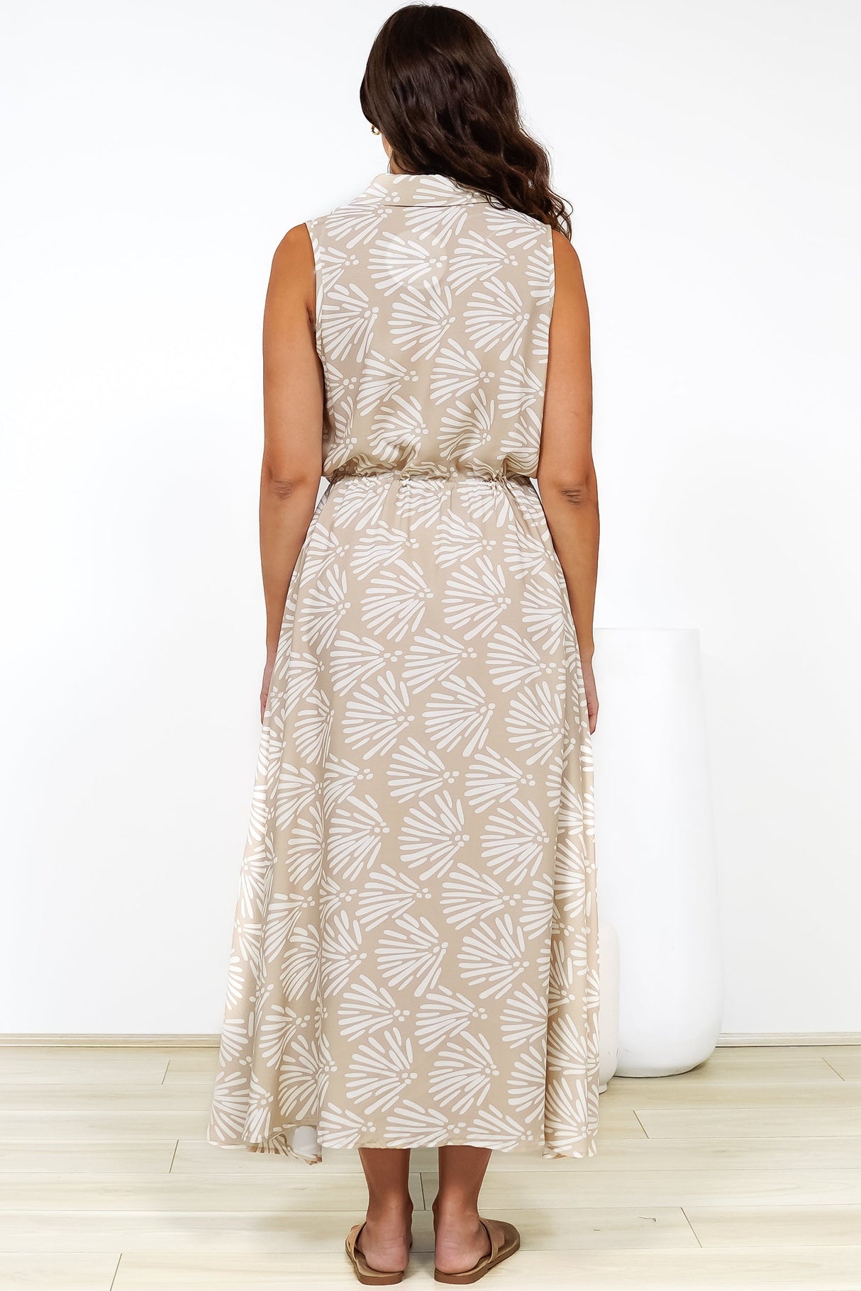 Danika Maxi Dress - Sleeveless Shirt Dress with Pull Waist Tie in Catia Print Beige