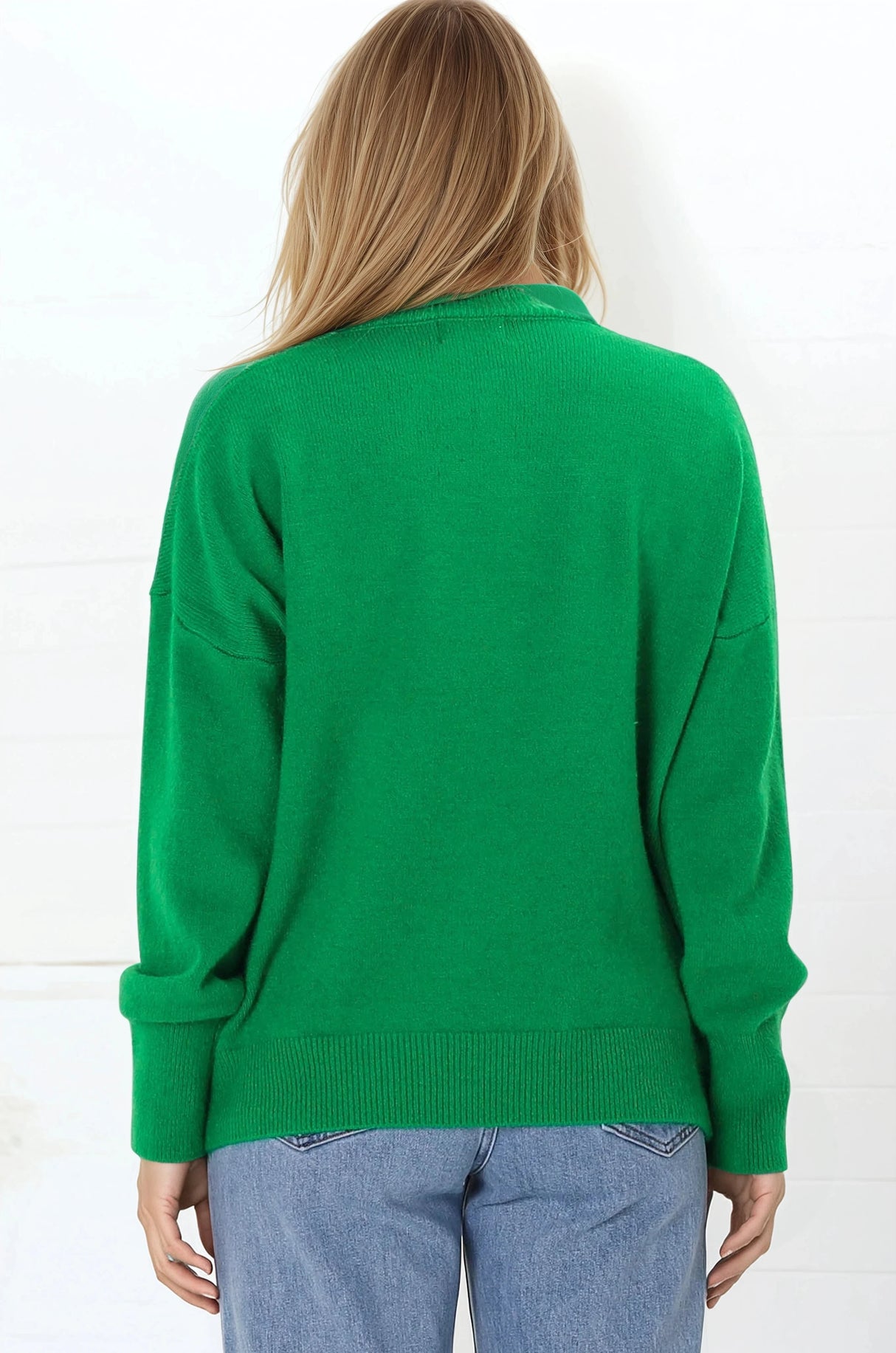 Dawn Jumper - Crew Neck Relaxed Knit Jumper in Green