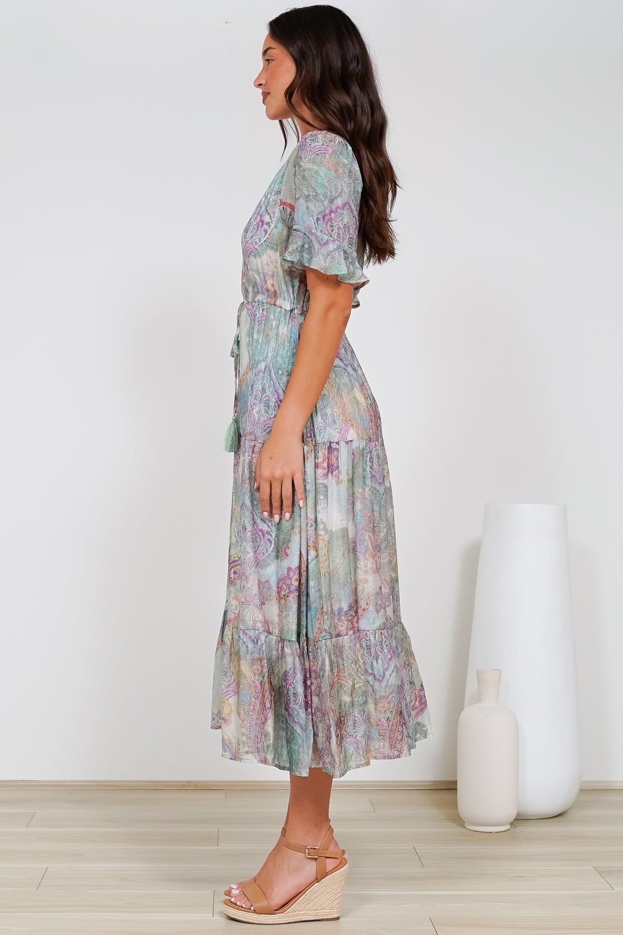 Dayla Midi Dress - Pull Tie Waist A-Line Dress with Ruffle Trim Sleeves in Contessa Print
