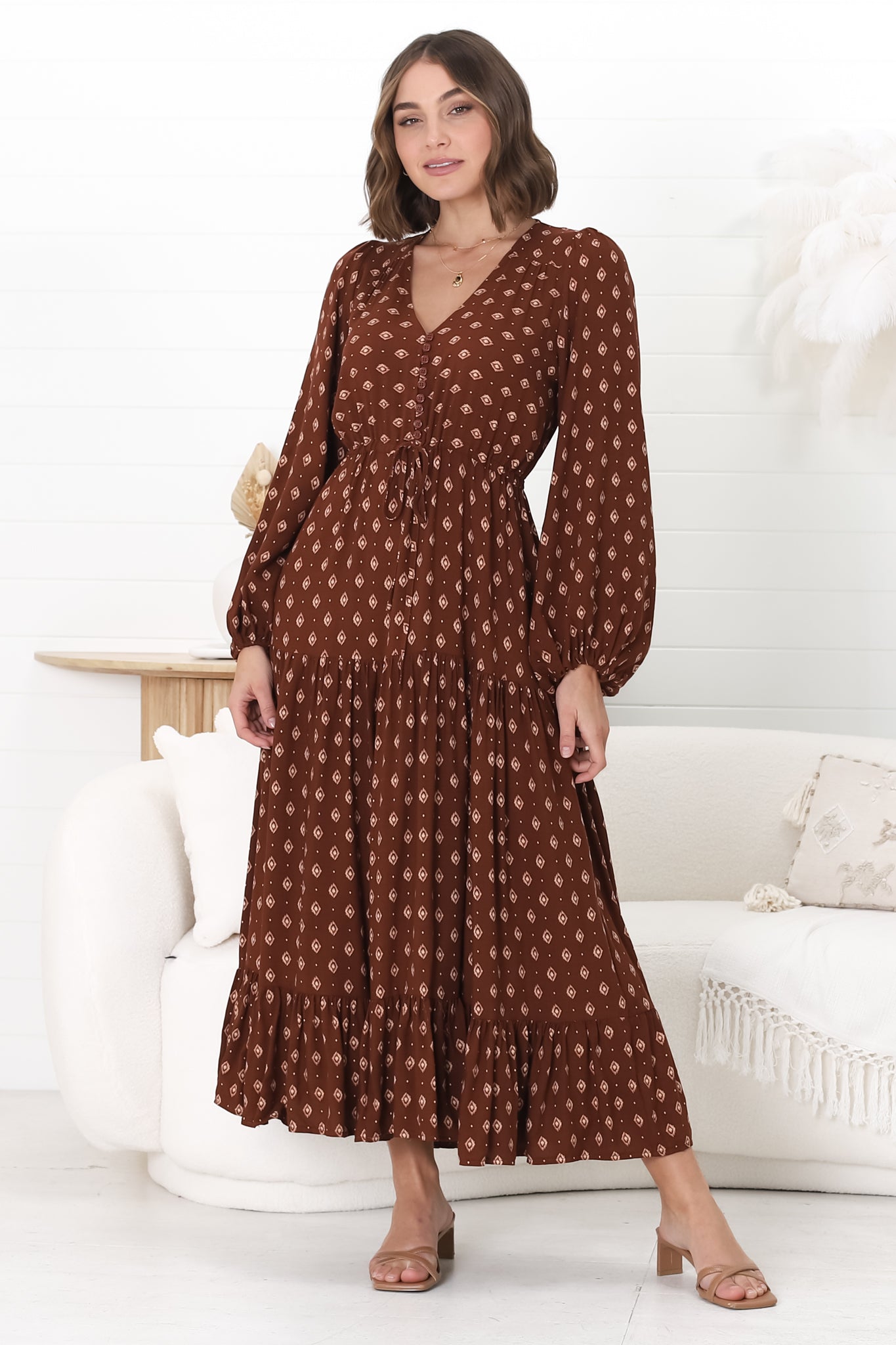 Devika Maxi Dress - Pull In Waist A Line Dress in Kendy Print