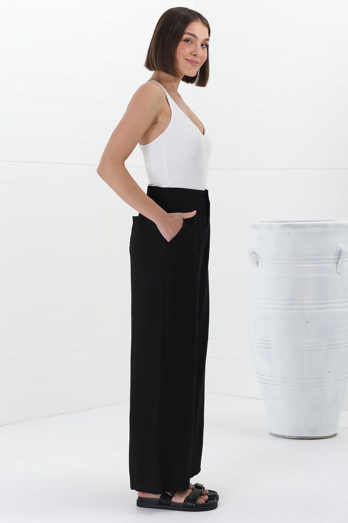 Devira Linen Pants - High Waisted Wide Leg Pant in Black