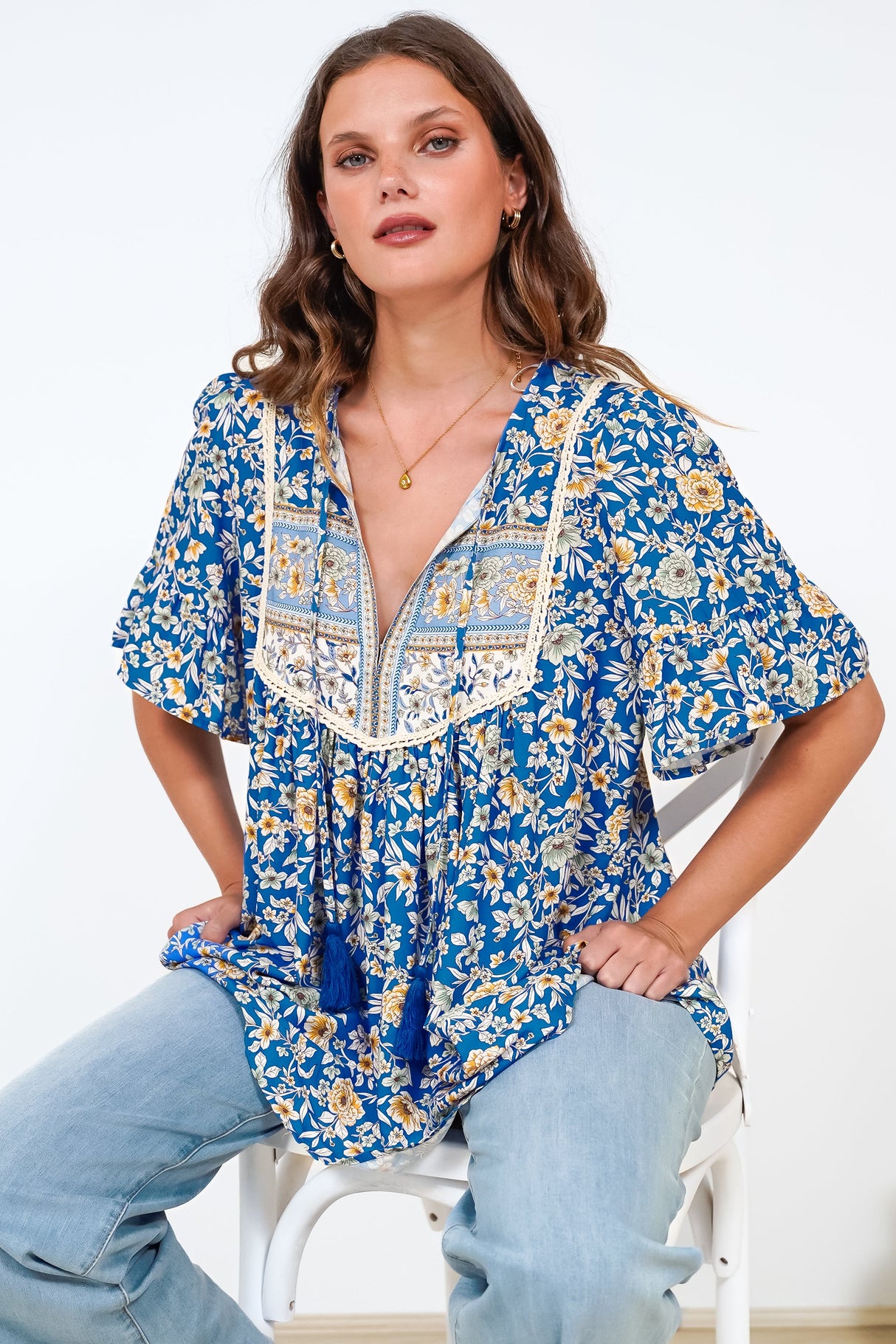 Dove Top - Relaxed Yoke Bodice Pull Over with Short Sleeves in Wynona Print Blue