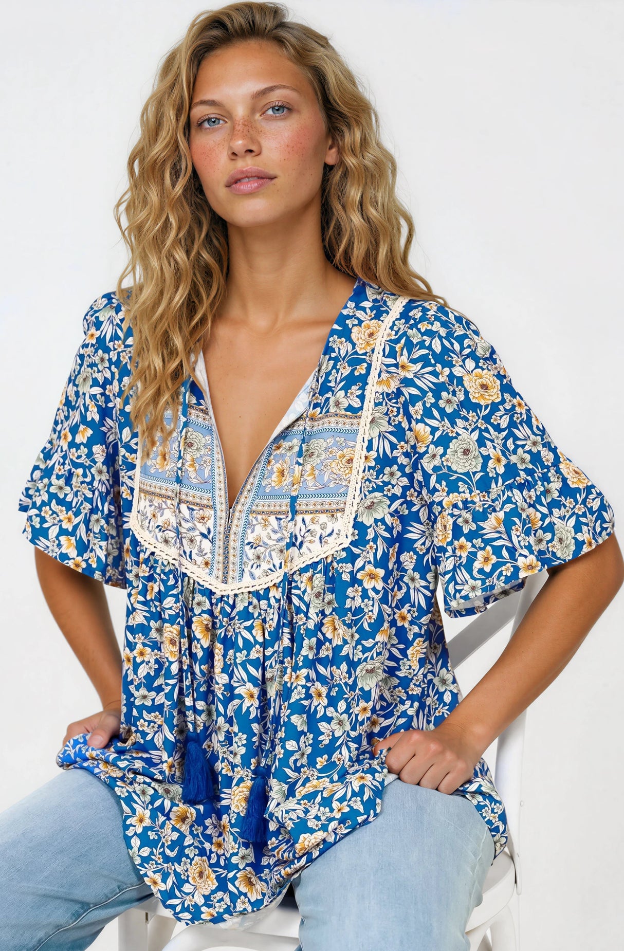 Dove Top - Relaxed Yoke Bodice Pull Over with Short Sleeves in Wynona Print Blue