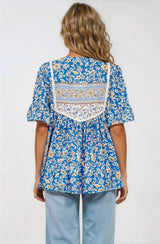 Dove Top - Relaxed Yoke Bodice Pull Over with Short Sleeves in Wynona Print Blue
