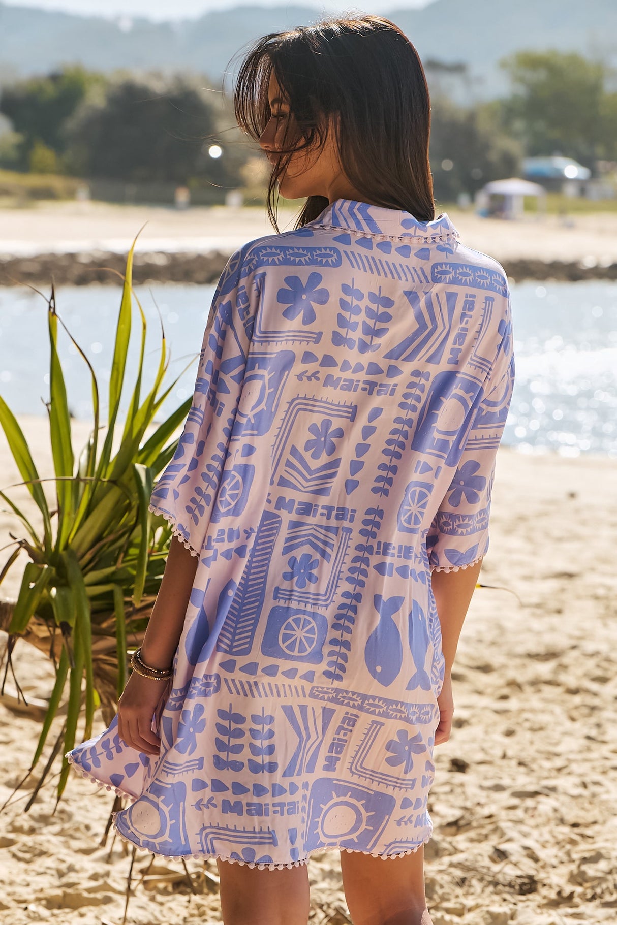 JAASE - Dustin Shirt: Oversized Long Button Down Shirt in Mai Tai Print