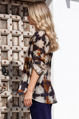 Elio Shirt - V-Neck Buttoned Down Shirt with Long Sleeves in Otis Print