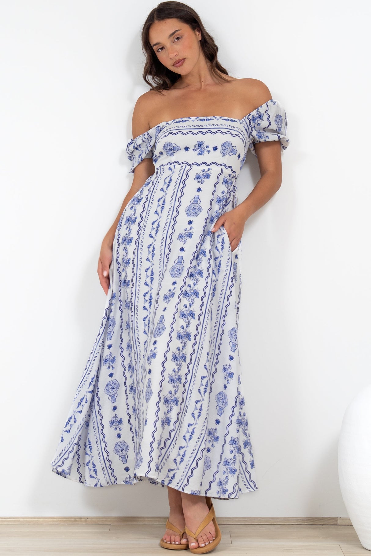 Elira Maxi Dress - Milkmaid Neckline A-Line Dress with Short Sleeves in Mabel Print