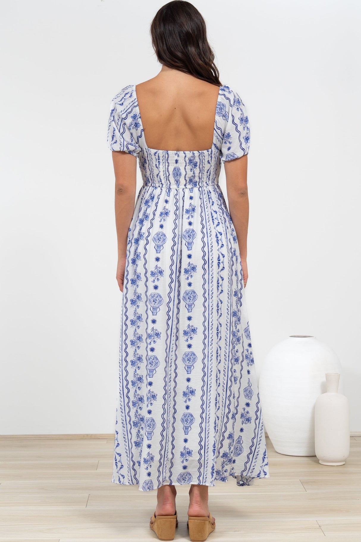Elira Maxi Dress - Milkmaid Neckline A-Line Dress with Short Sleeves in Mabel Print