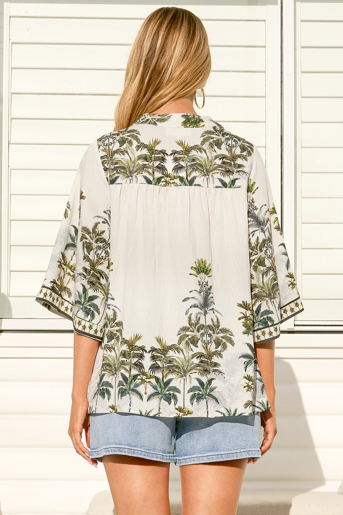 Elysia Blouse - Deep V Neck Button Down 3/4 Sleeve Top in Nessa Print