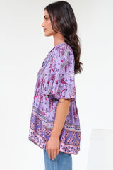 Enzo Top - Babydoll Flutter Sleeve Pullover Top  in Zaifiri Print Lilac