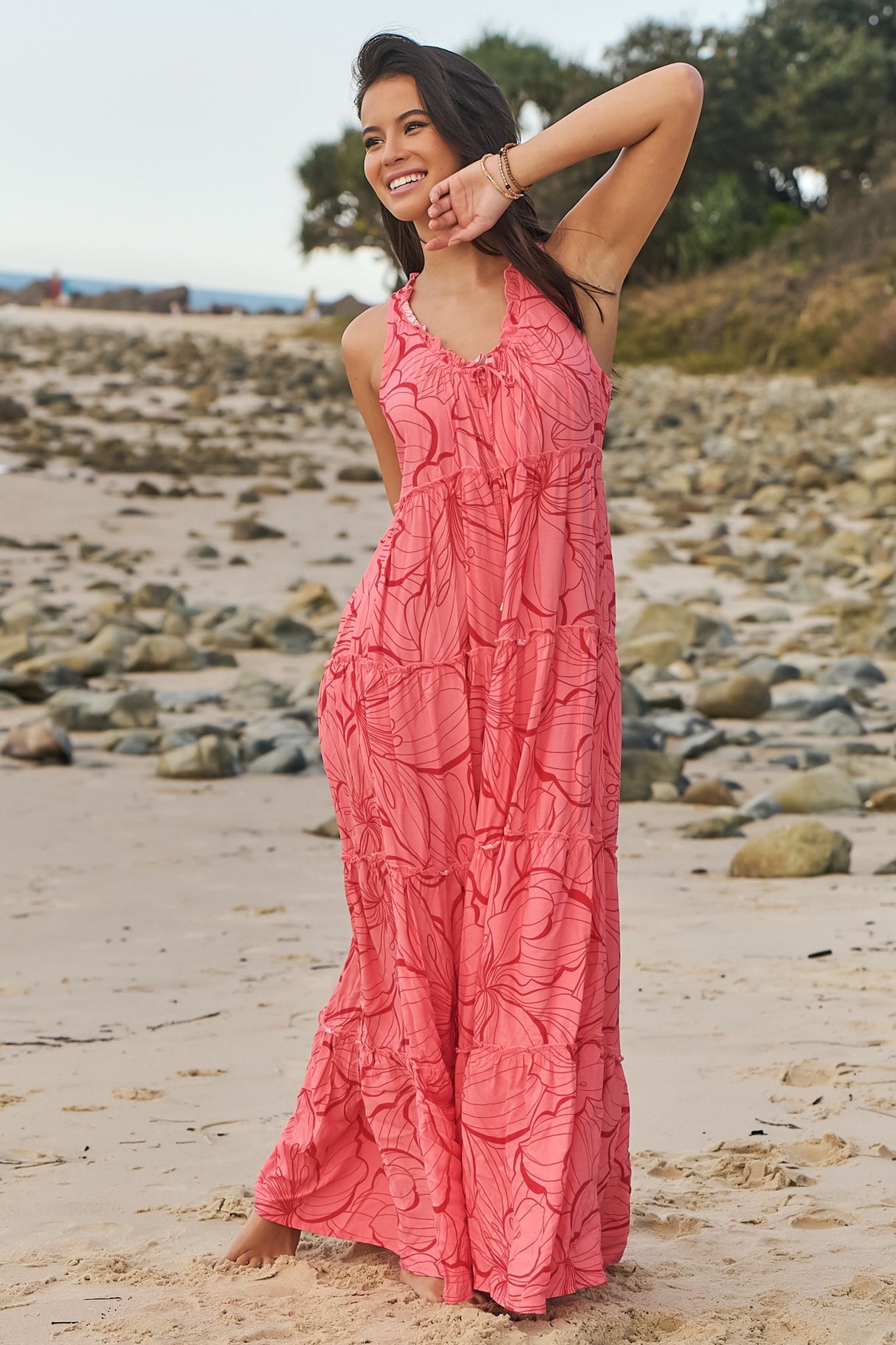 JAASE - Erryn Maxi Dress: Scoop Neckline Smock Maxi in Rosella Print