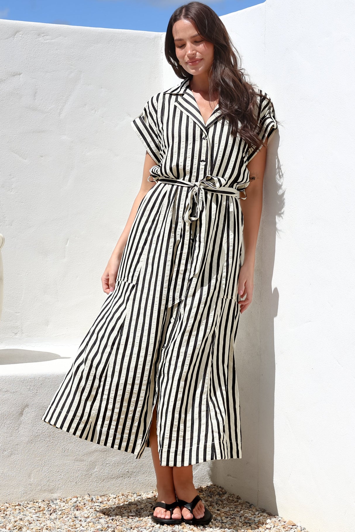 Estee Midi Dress - Collared Shirt Dress with Short Sleeves and Matching Belt in Stripe Black