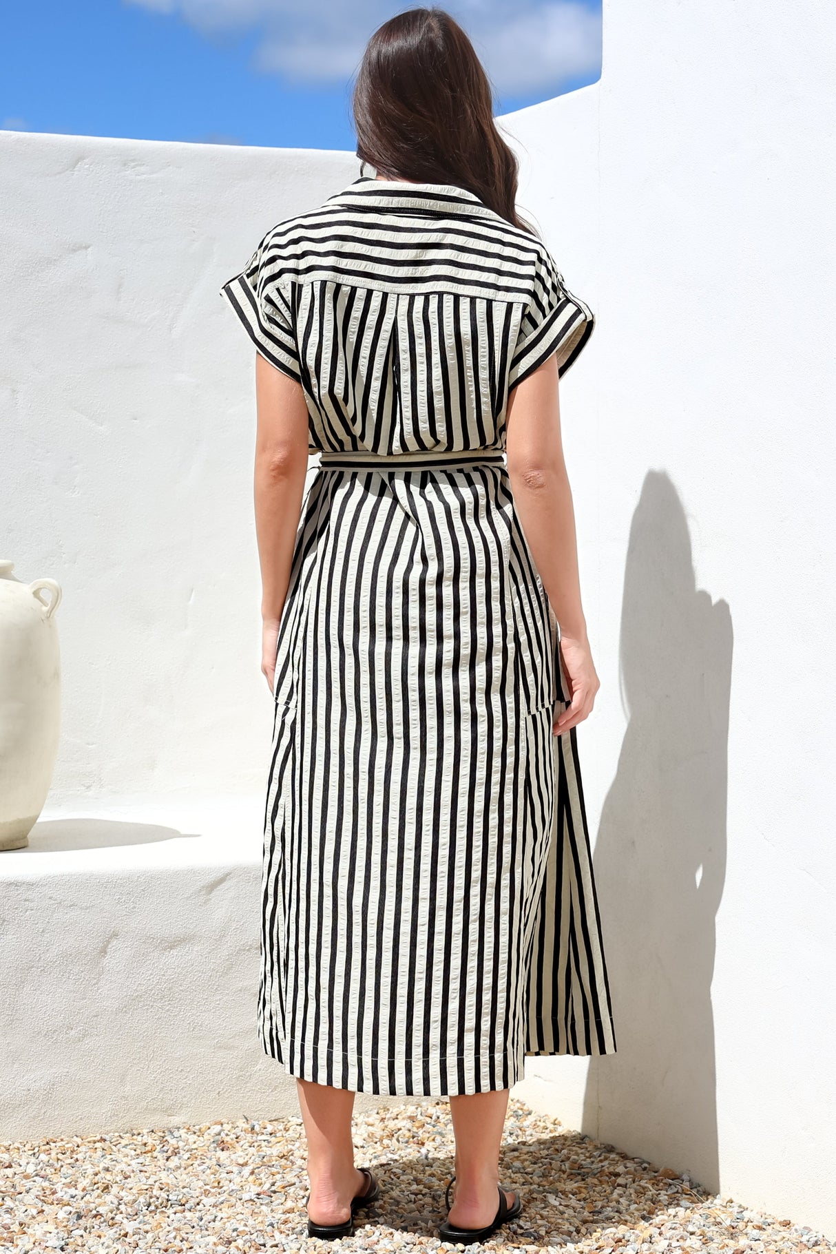 Estee Midi Dress - Collared Shirt Dress with Short Sleeves and Matching Belt in Stripe Black