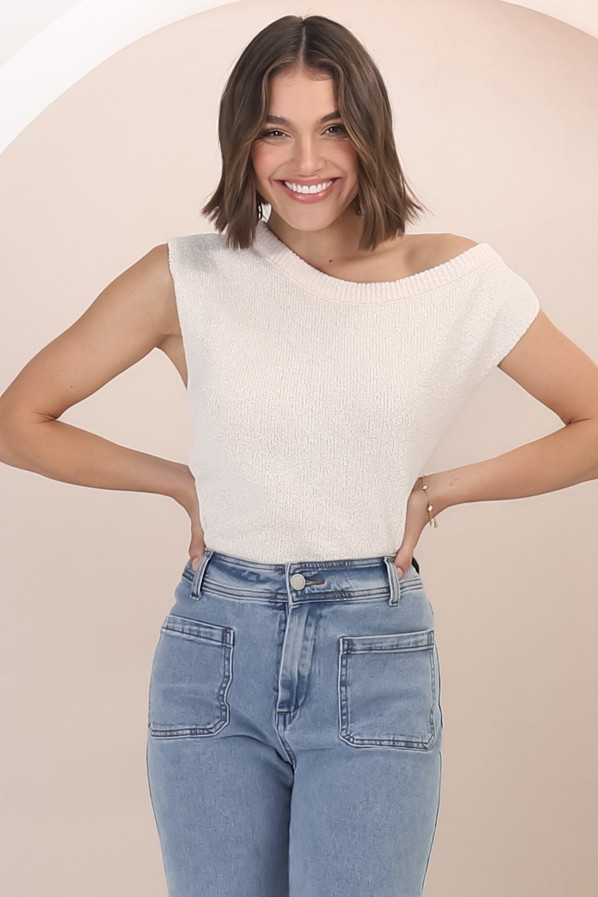 Ethel Knit Top - Sleeveless Crew Neck Knit in Cream