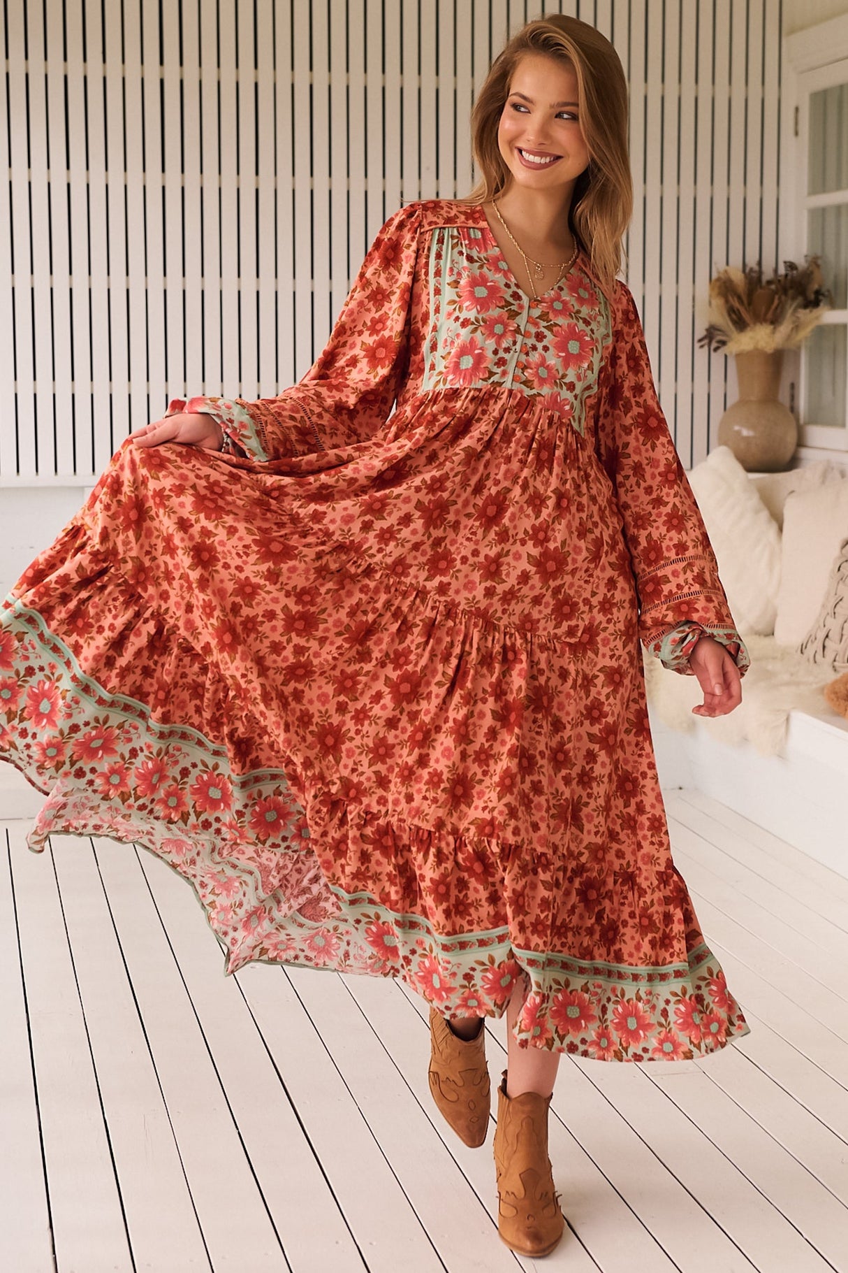 JAASE - Eve Midi Dress: V Neck Long Sleeve Tiered Dress with Option Waist Tie in Lillianna Print