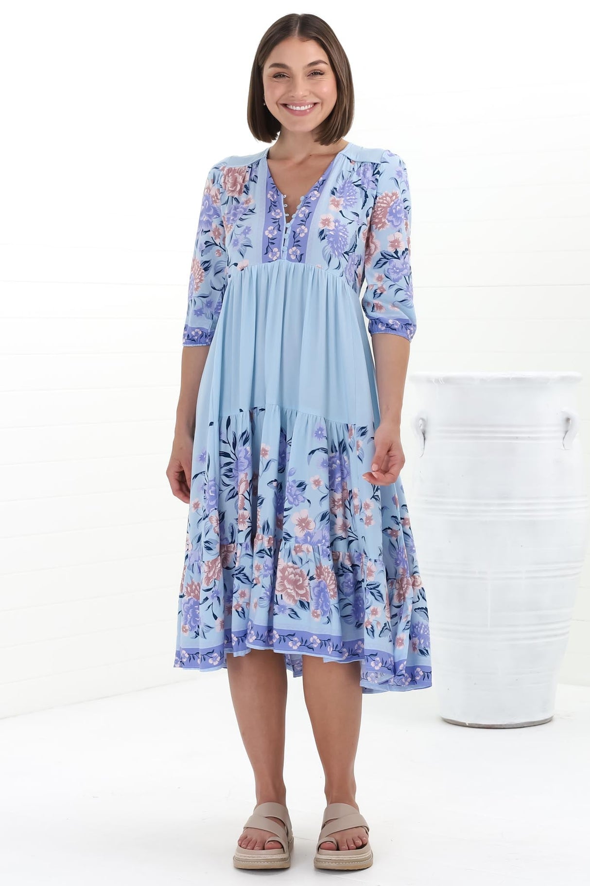 JAASE - Eve Midi Dress: V-Neck Tiered Dress with Option Waist Tie in Heaven Print