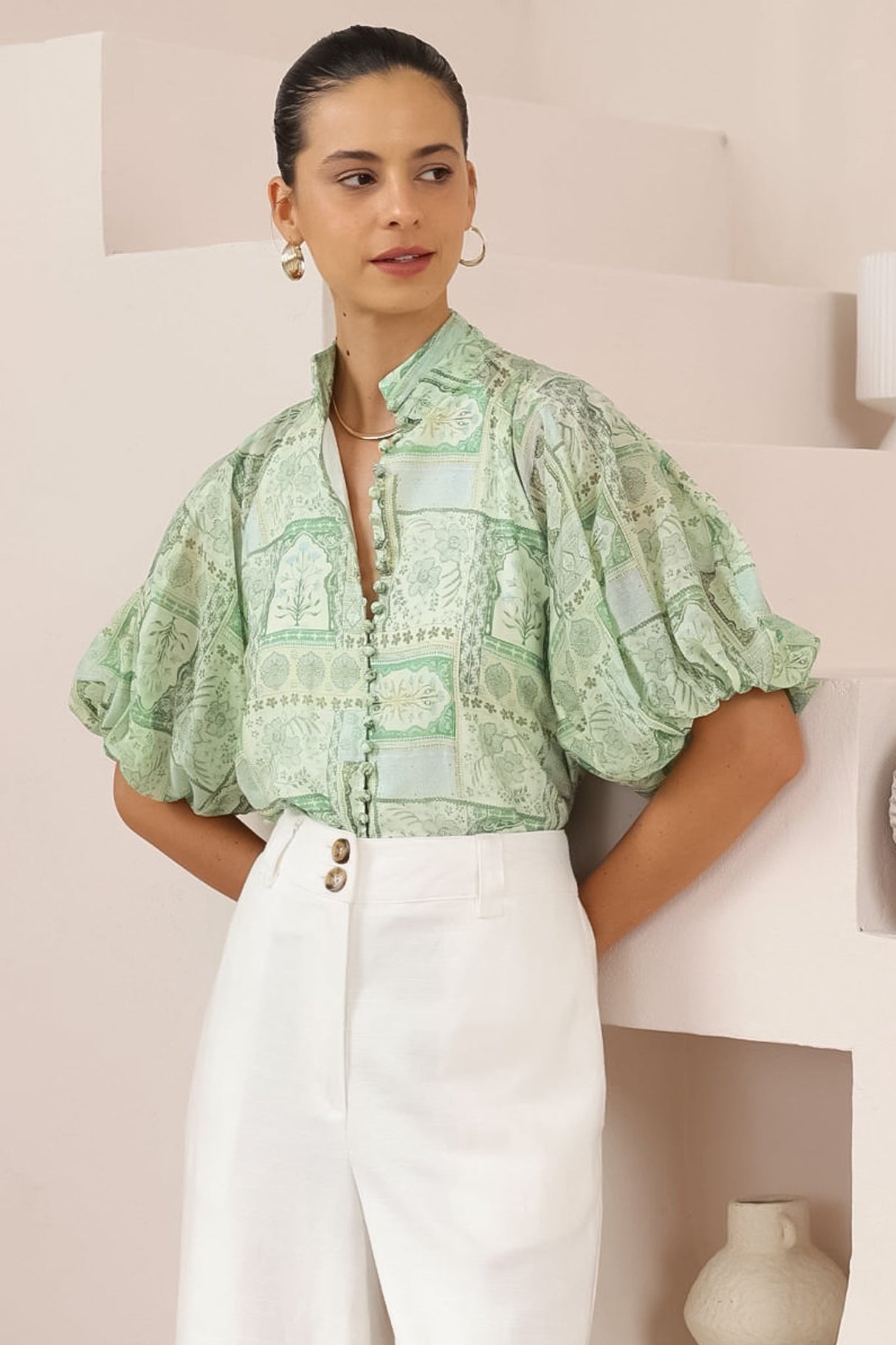 Frankie Blouse - High Mandarin Collar Buttoned Down Top in Maxine Print