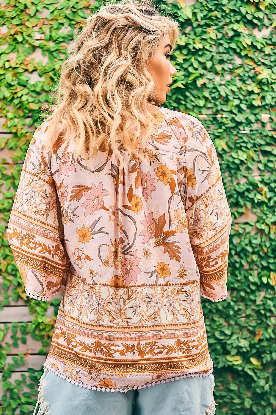 JAASE - Gabriella Top: Mandarin Collar Deep V Neck Crochet Trim Top in Peach Dahlia Print