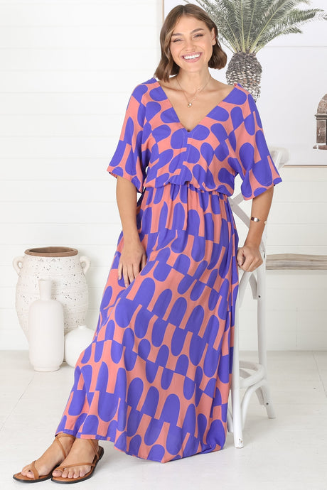 Gila Maxi Dress - Slouch V Neckline Short Sleeve A Line Dress in Korbella Print