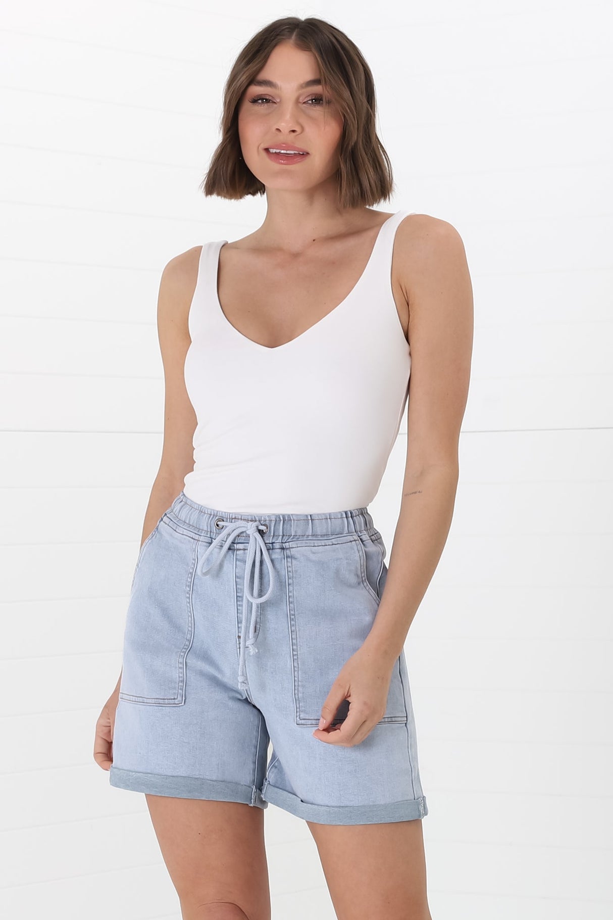 Halley Denim Shorts - Elasticated Waistband Folded Cuff Denim Shorts in Light Denim