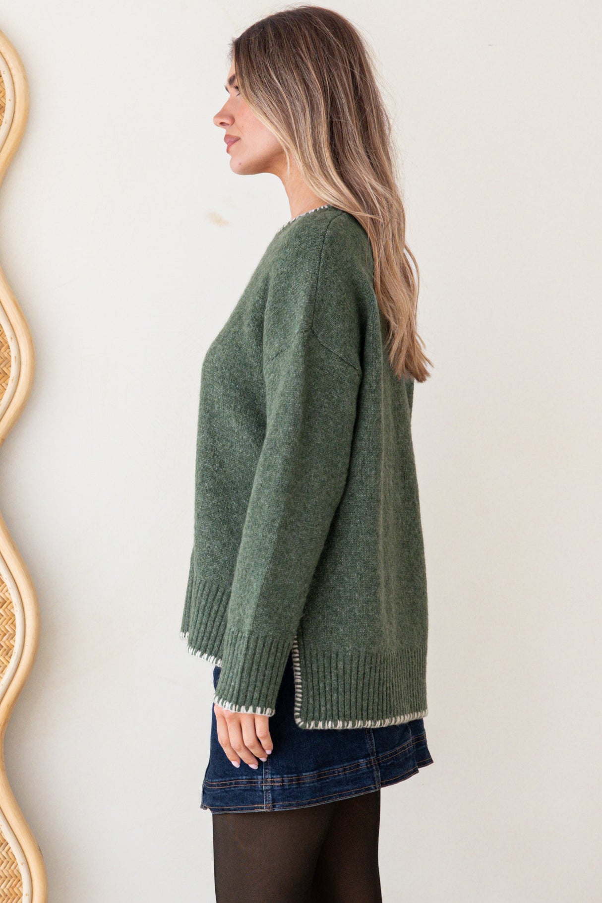 Halo Jumper - Crew Neck Cable Detailed Step Hem Knit with Contrast Hemlines in Green