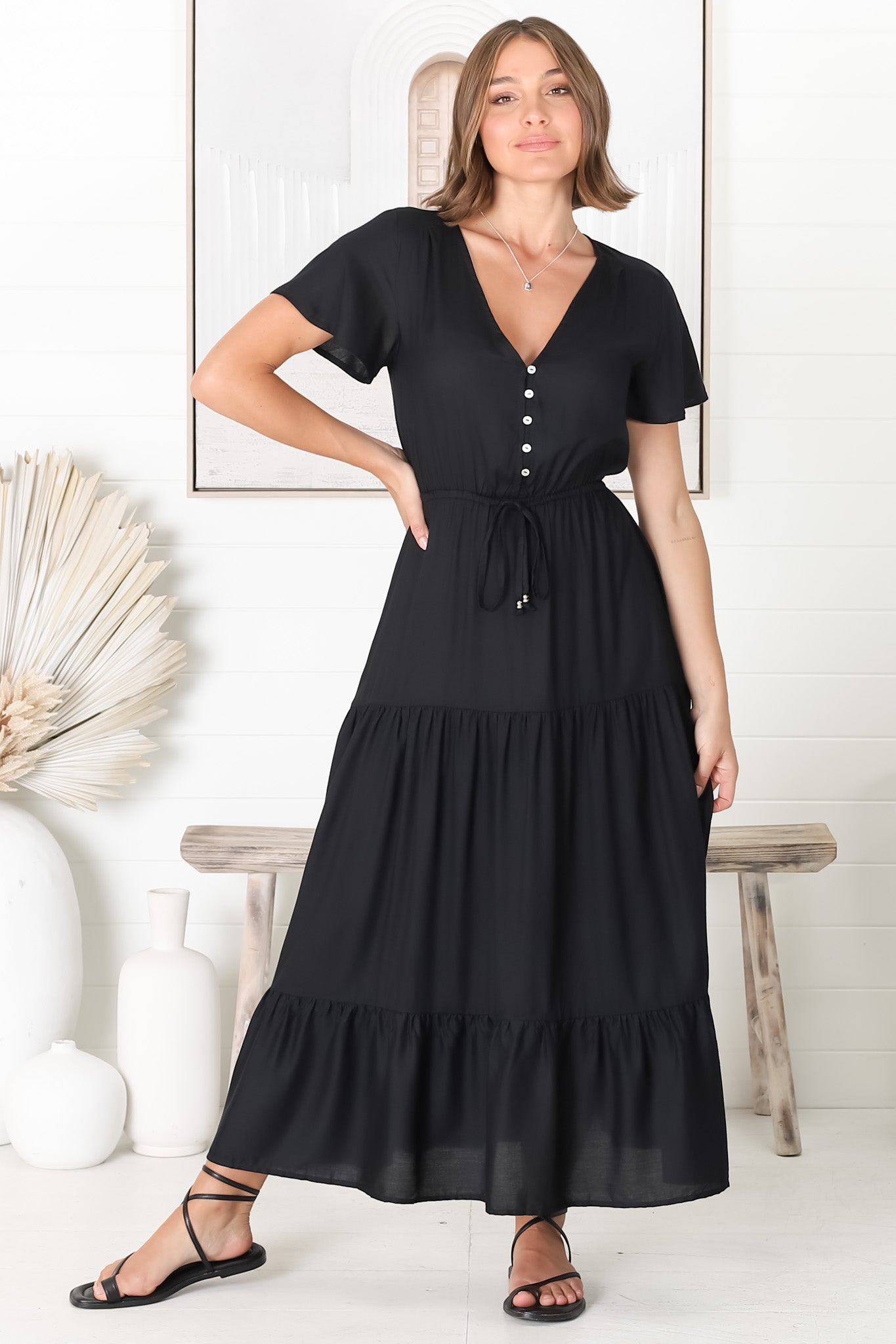 Shop Hanna Maxi Dress - Black Online | saltycrush.com – Salty Crush