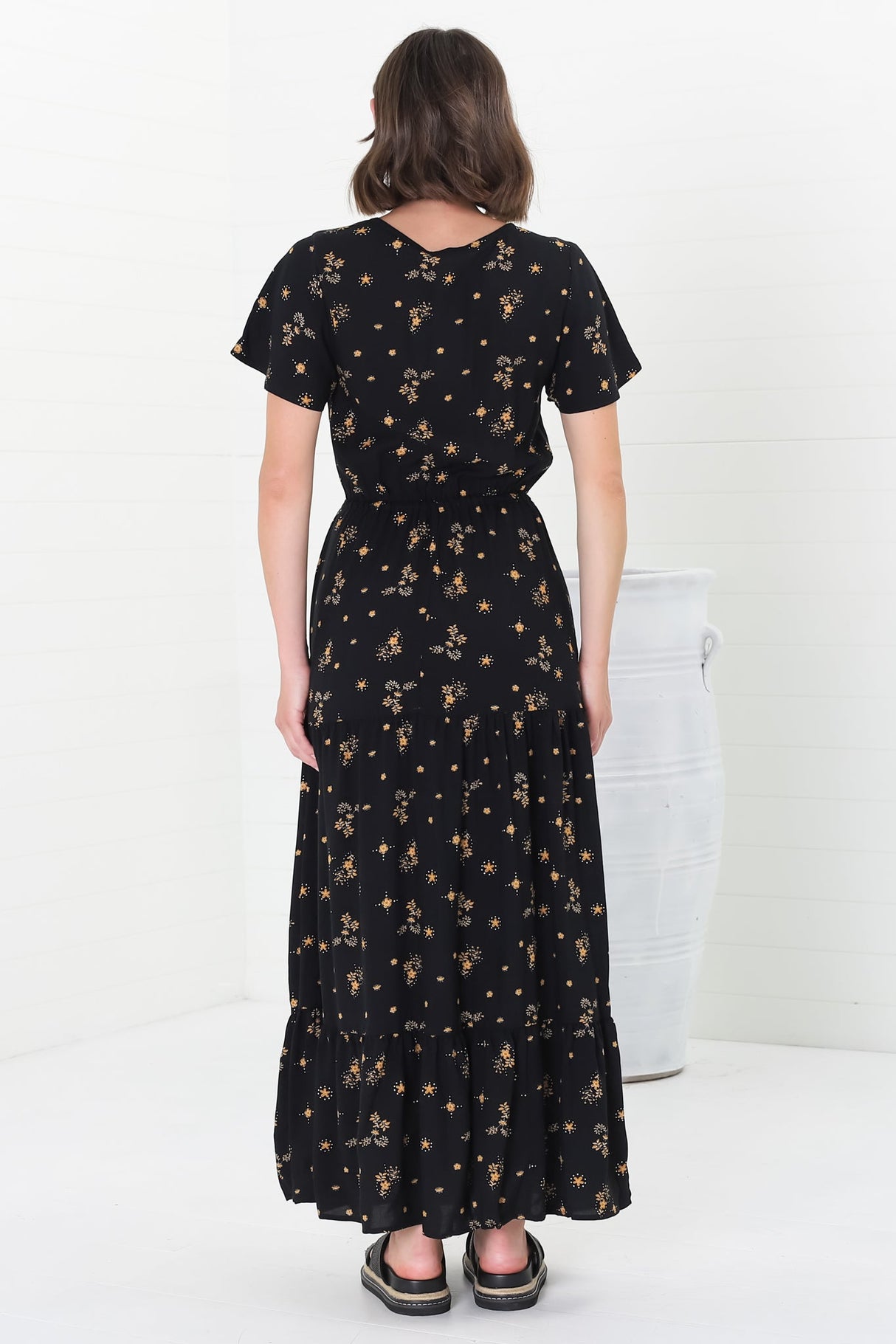 Hanna Maxi Dress - Cap Sleeve Tiered A Line Dress with Toggle Detailed Waist Tie in Melany Print Black