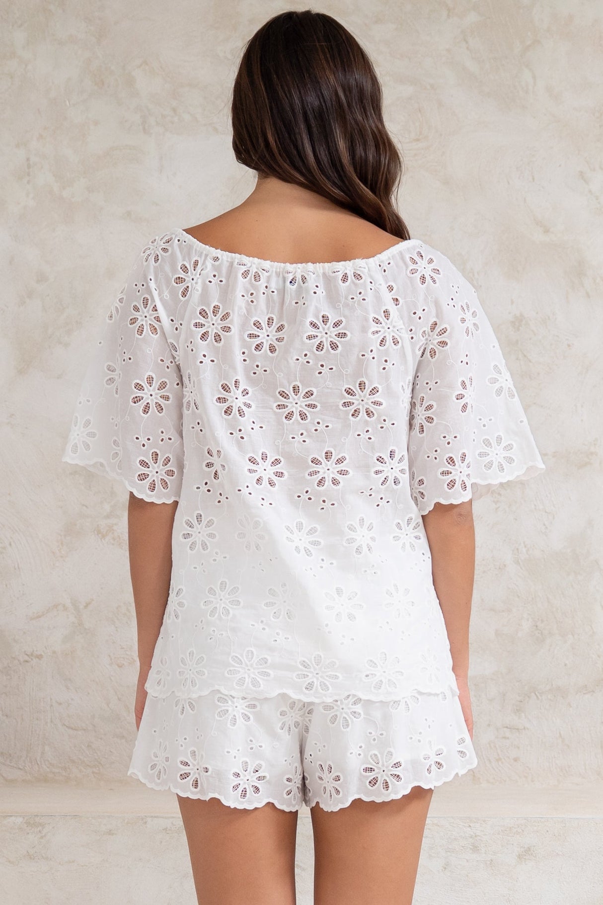Haruki Top - Embroidered Short Sleeve Top with Scallop Hemlines in White
