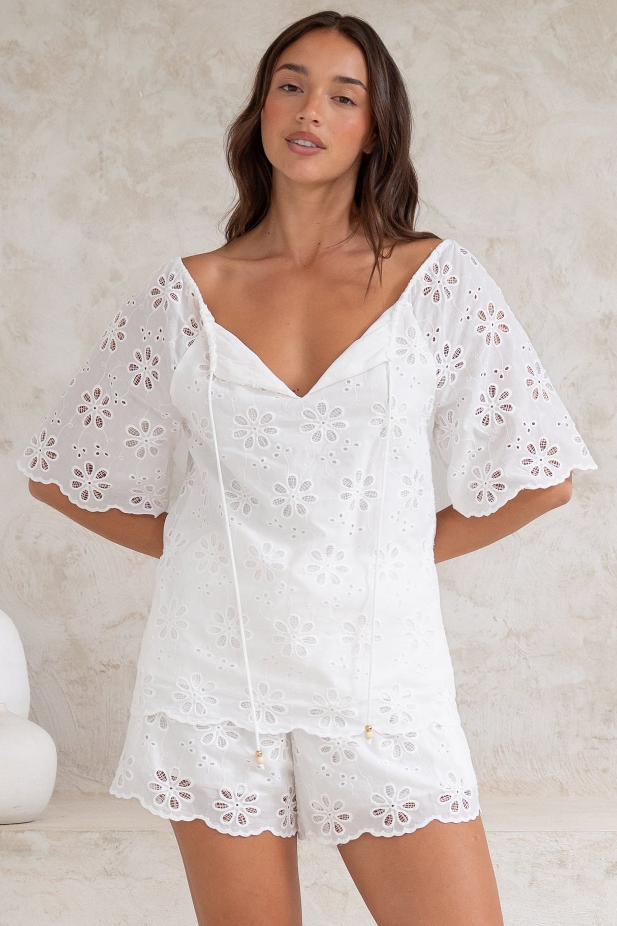 Haruki Top - Embroidered Short Sleeve Top with Scallop Hemlines in White