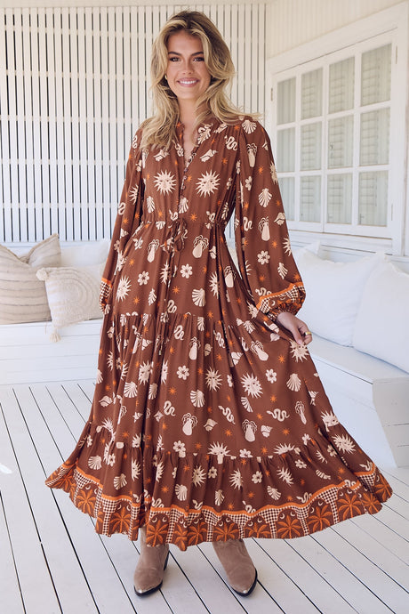 JAASE - Hayley Maxi Dress: Mandarin Collar Tie at Waist Dress in De La Soul Print