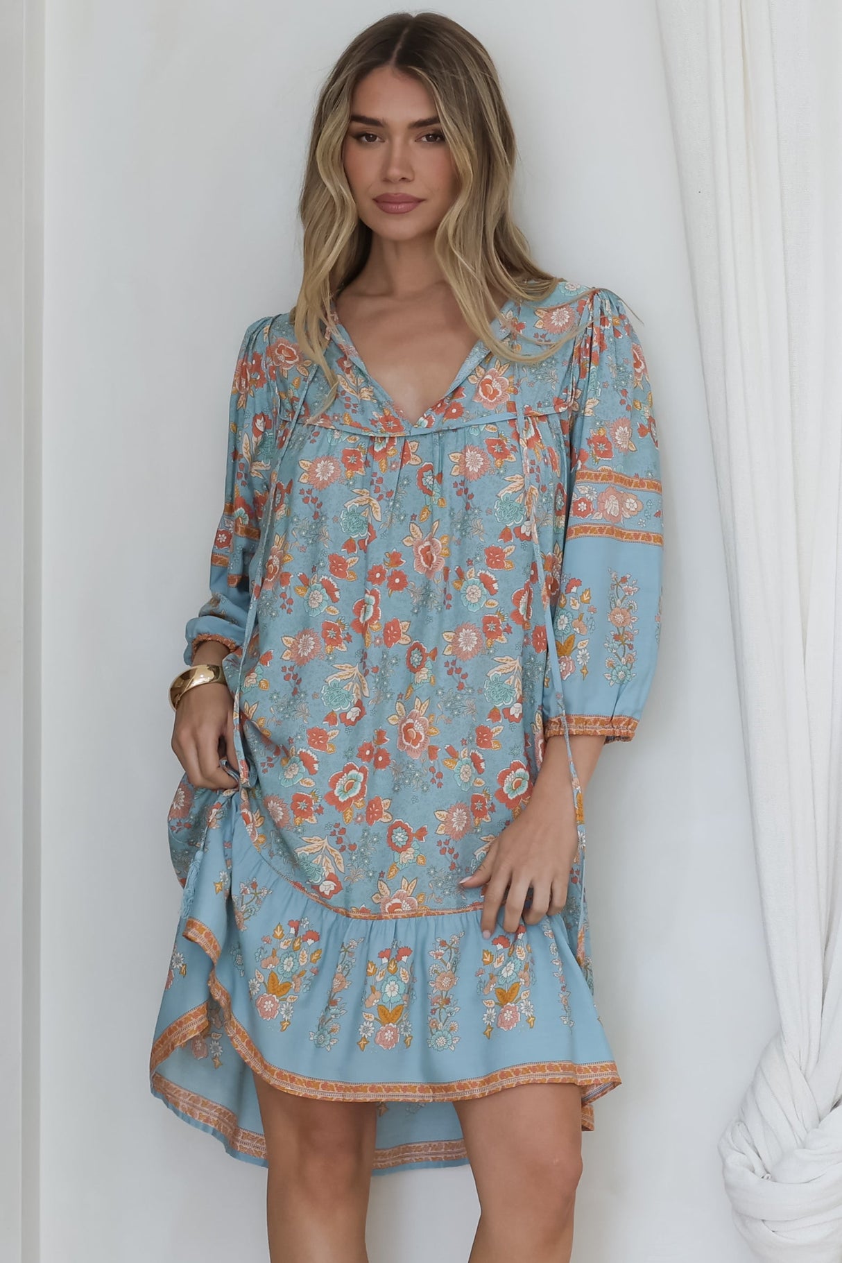 Helda Mini Dress - V-Neck Shift Dress with Balloon Sleeves in Aletta Print Blue