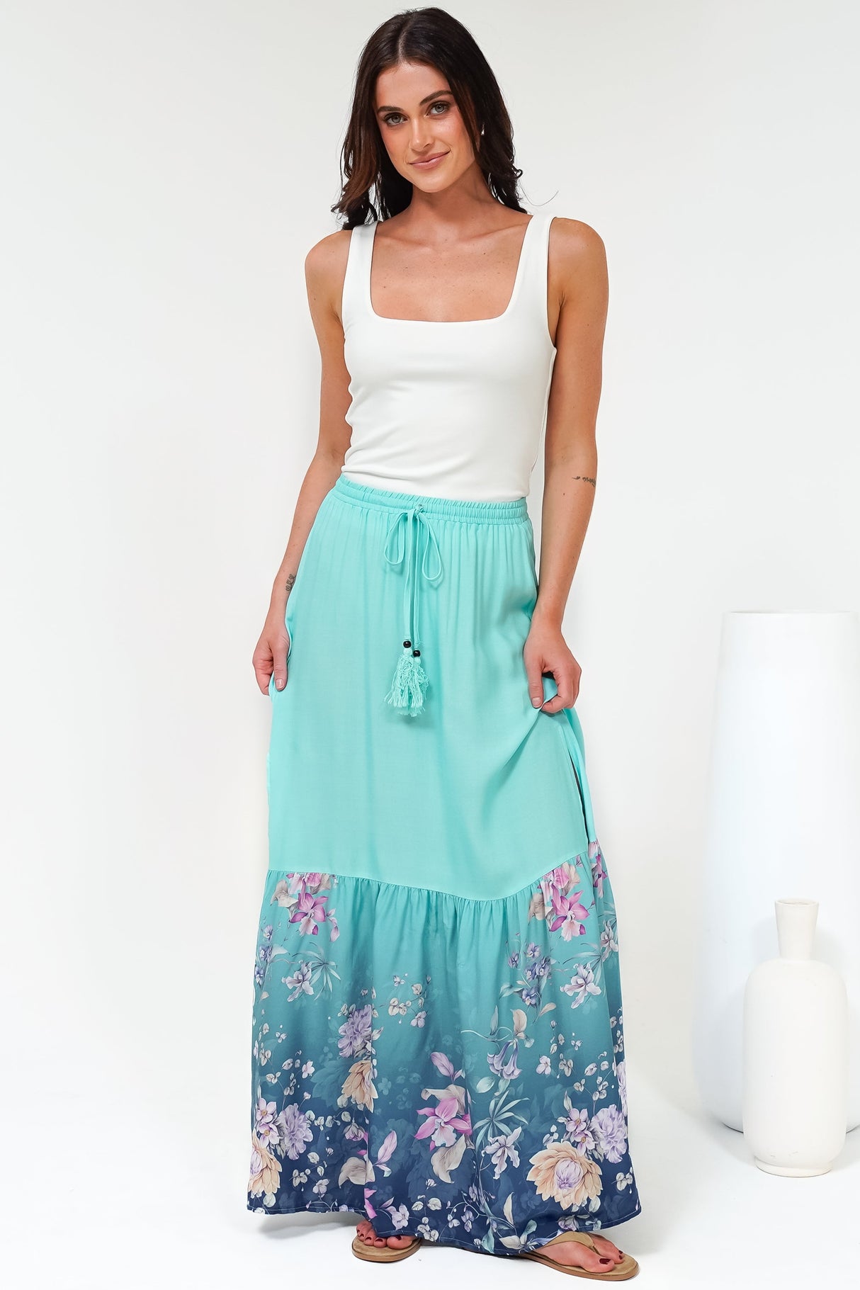 Hellen Maxi Skirt - High Waisted Skirt with Front Splits in Candyce Print Blue
