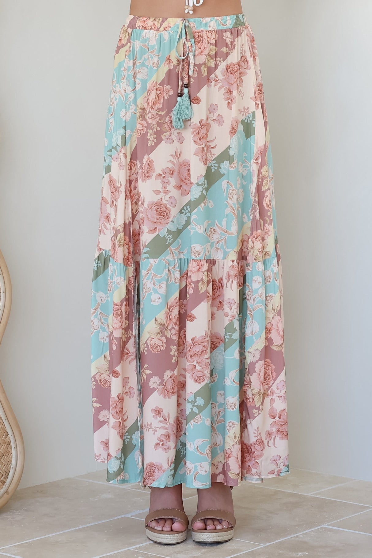 Hellen Maxi Skirt - High Waisted Skirt with Front Splits in Clavelle Print