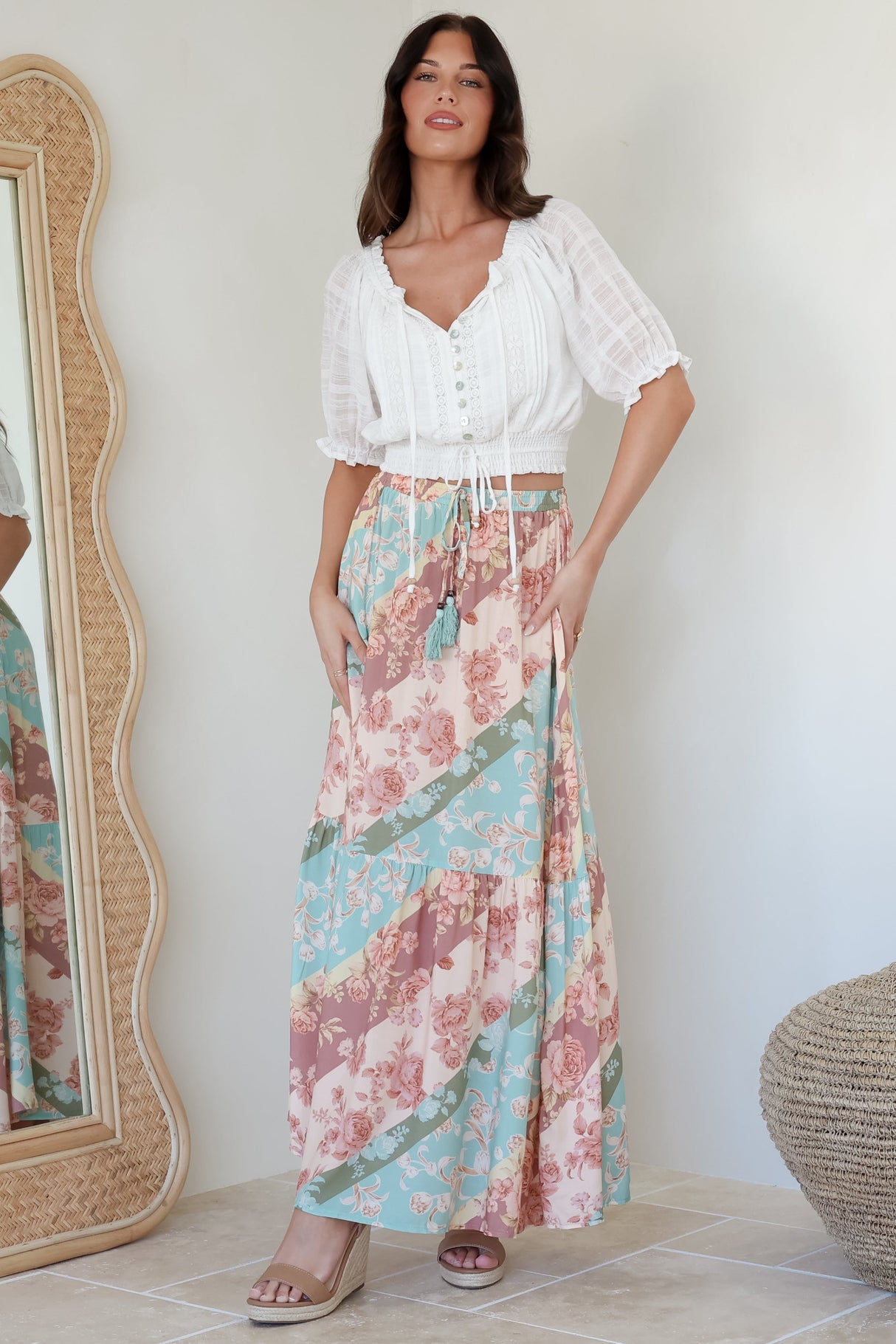 Hellen Maxi Skirt - High Waisted Skirt with Front Splits in Clavelle Print