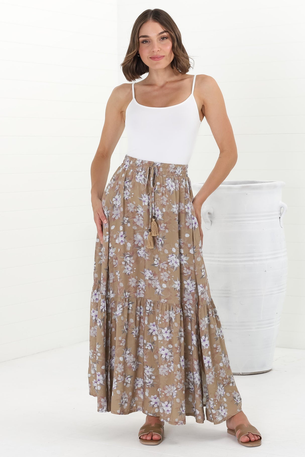 Hellen Maxi Skirt - High Waisted Skirt with Front Splits in Ishaka Print Beige