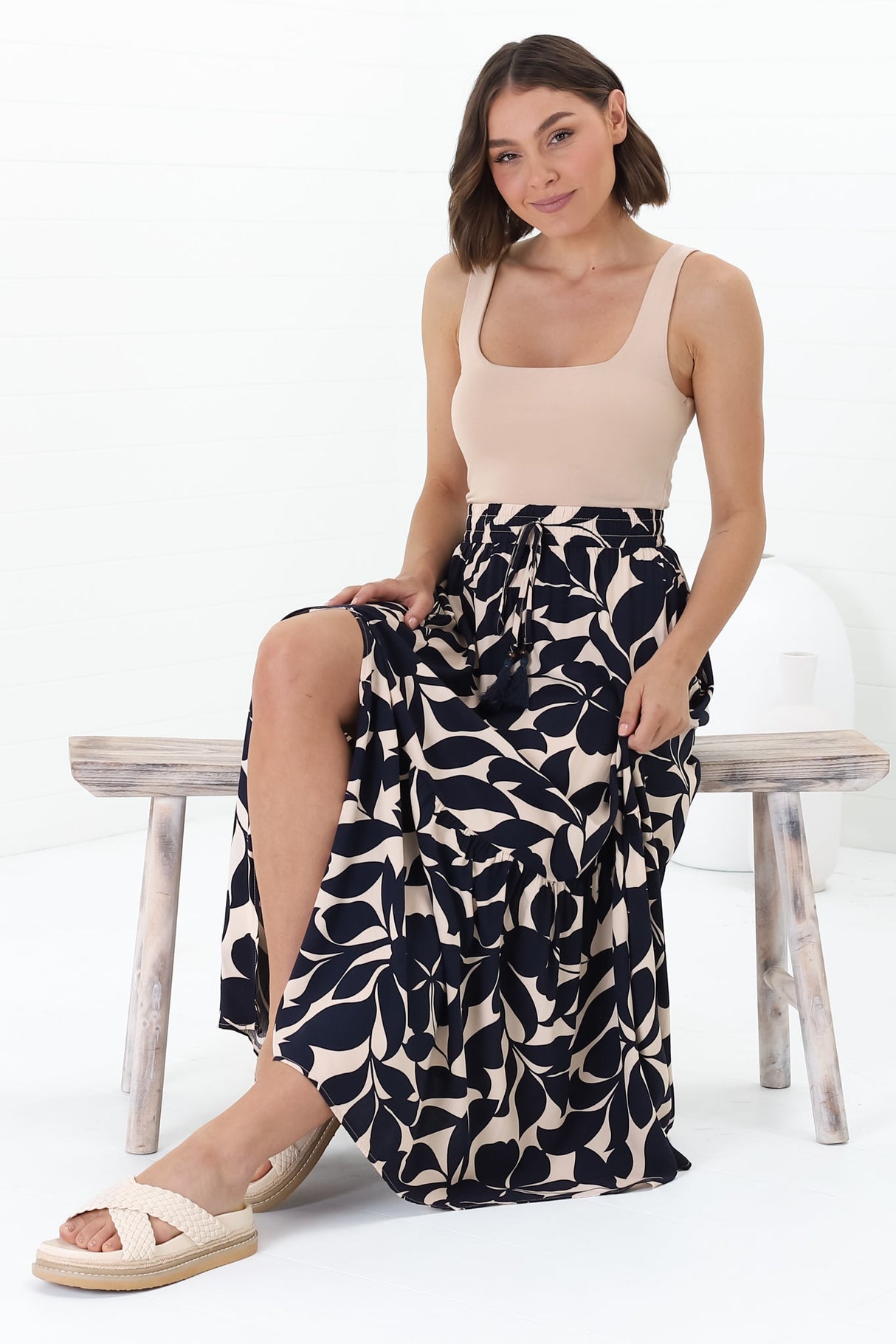 Hellen Maxi Skirt - High Waisted Skirt with Front Splits in Kiera Print Navy