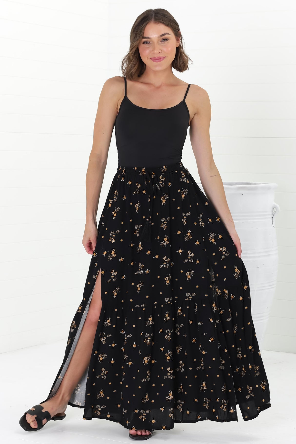 Hellen Maxi Skirt - High Waisted Skirt with Front Splits in Melany Print Black